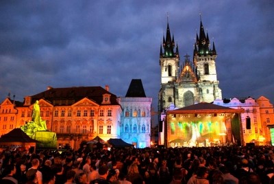 Η Πράγα καλωσορίζει την μεγάλη συναυλία Τζαζ