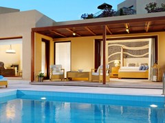 Island Luxury Suites Private Heated Pool & Sea View