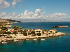 Вид на мыс Каккиво с северо-восточной береговой линии острова Закинф, Ионические острова, Греция