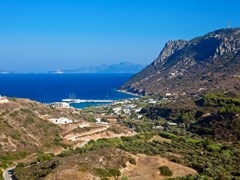 вид на Камари залив в южной части Кос в Греции, Додеканес