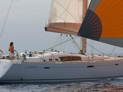 Istion_Yachting_Oceanis_54-a.jpg