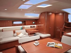 Istion_Yachting_Oceanis_54-k.jpg