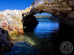 Пещера Лимнос