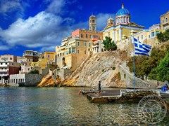 Греческий остров Сирос
