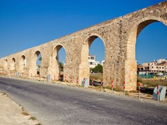Древний акведук