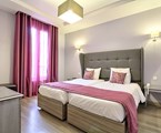 Mirific Opera Hotel