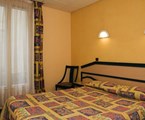 Mirific Opera Hotel