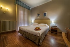 Hotel Maggiore Bologna - photo 3