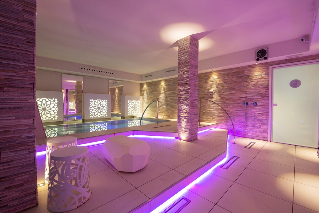 Spa Hotel Parigi 2