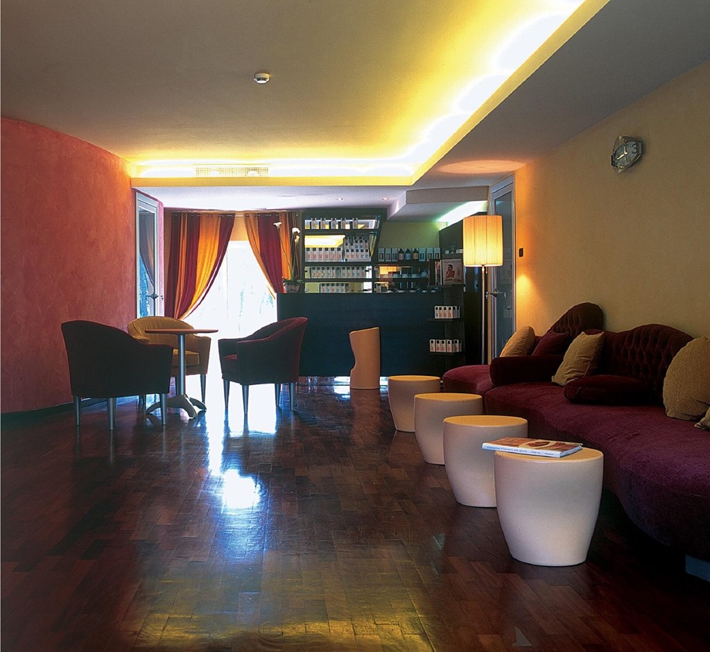 Mercure Tirrenia Green Park