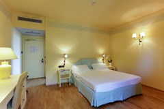 Mercure Tirrenia Green Park - photo 17