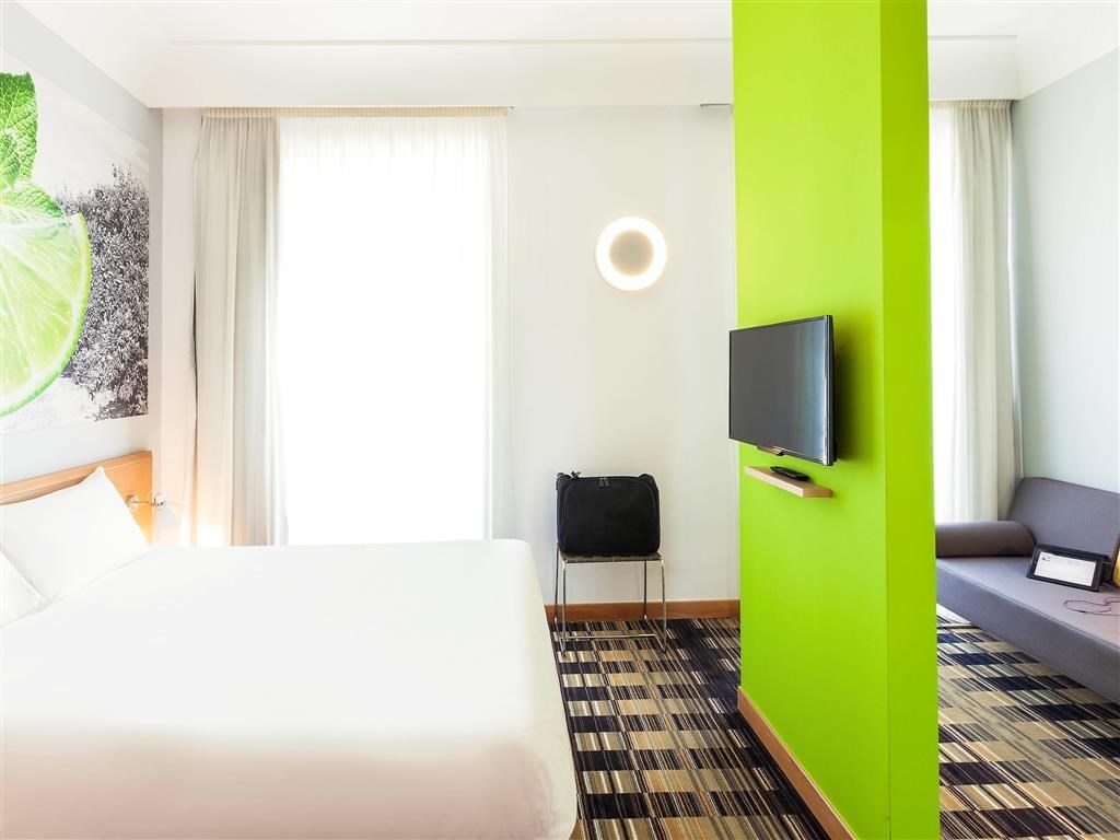 Ibis Styles Napoli Garibaldi