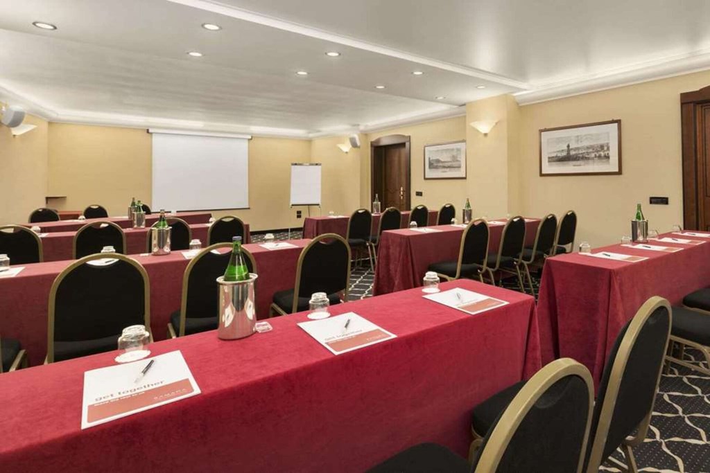 Ramada Naples