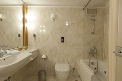 Athos Palace Hotel: Superior Suite Bathroom - photo 70