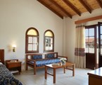 Macedonian Sun Hotel: Suite Bedroom