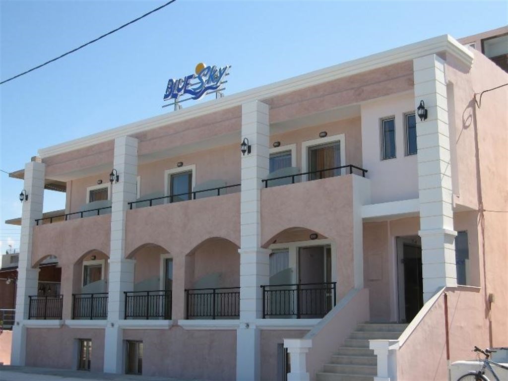Blue Sky Apartments Rethymno