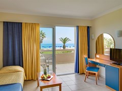 Sun Beach Resort Complex: Apartment - photo 37