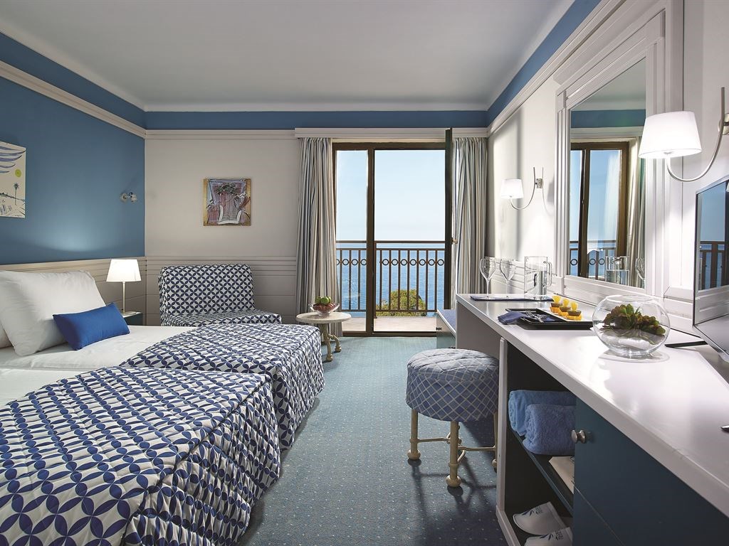 Amilia Mare Family Resort: Double_room_Sea_View