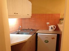 Piccadilly Apartments: Kitchen - photo 18