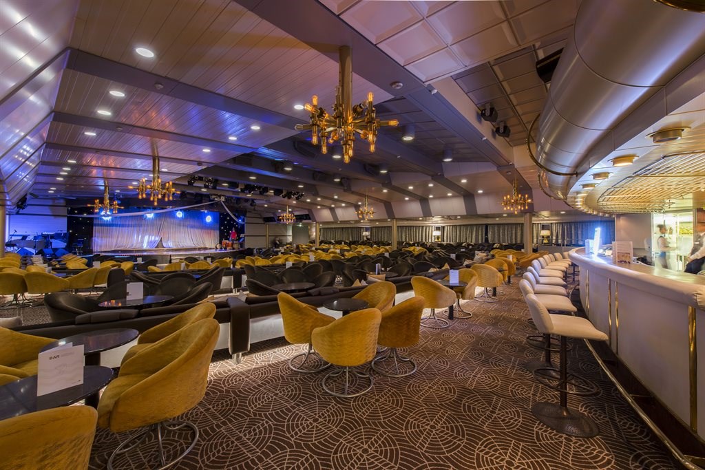 Celestyal Cruise Olympia 3 or 4 Nights: концертный зал