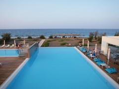 Thalatta Seaside Hotel - photo 4