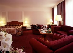 Baltschug Kempinski Moscow Hotel: Room DOUBLE SINGLE USE ONE BEDROOM - photo 52