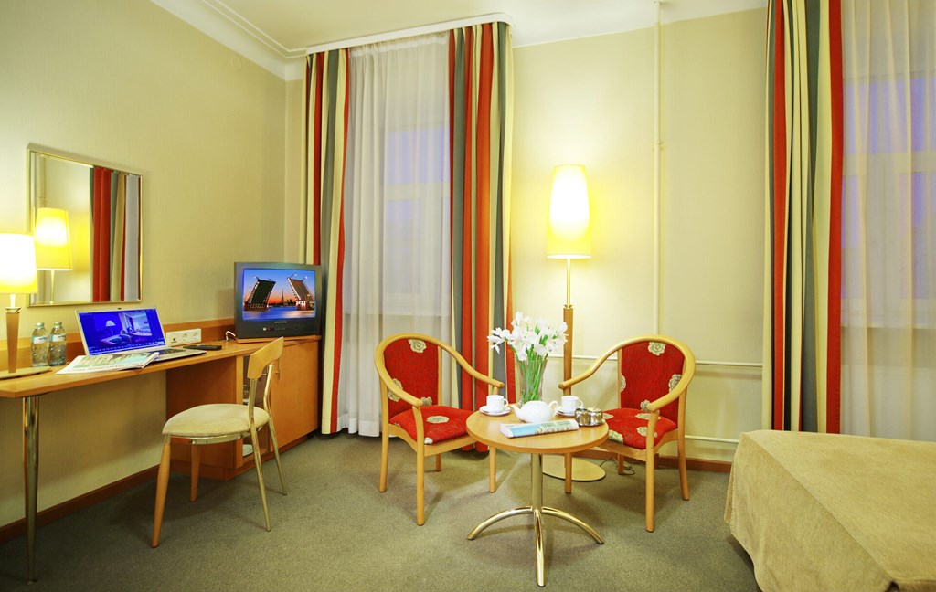 Oktyabrskaya (Oktyabrsky Building) Hotel: Room DOUBLE COMFORT