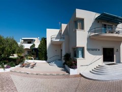 Papadakis Apartments - photo 3