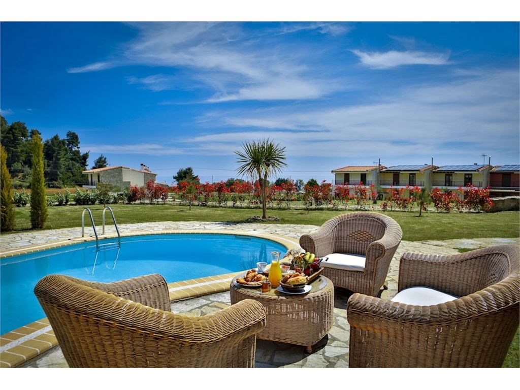 Nefeli Villas & Suites 