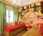 Pallas Athena Grecotel Luxury Boutique Hotel  : Family Graffiti Guestroom