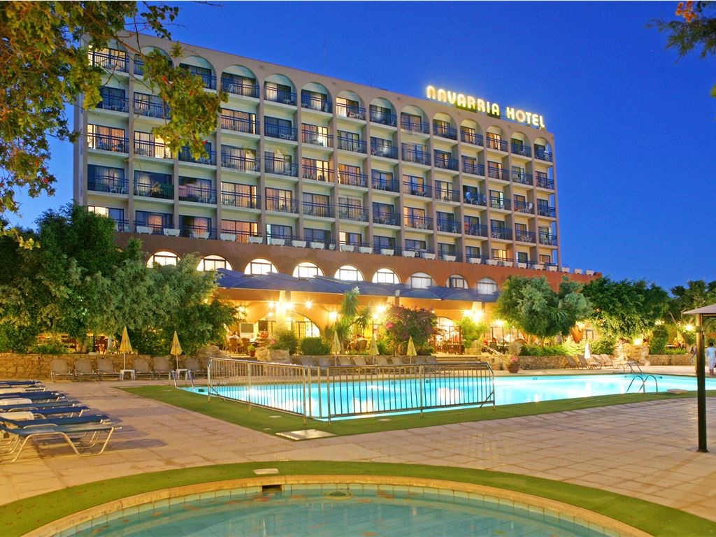 Navarria Hotel