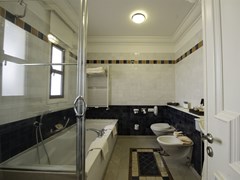 Columbia Beach Resort: Executive Suite Bathroom - photo 49