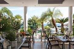 Mediterranean Beach Hotel - photo 4