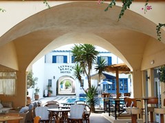 Levante Beach Hotel - photo 6