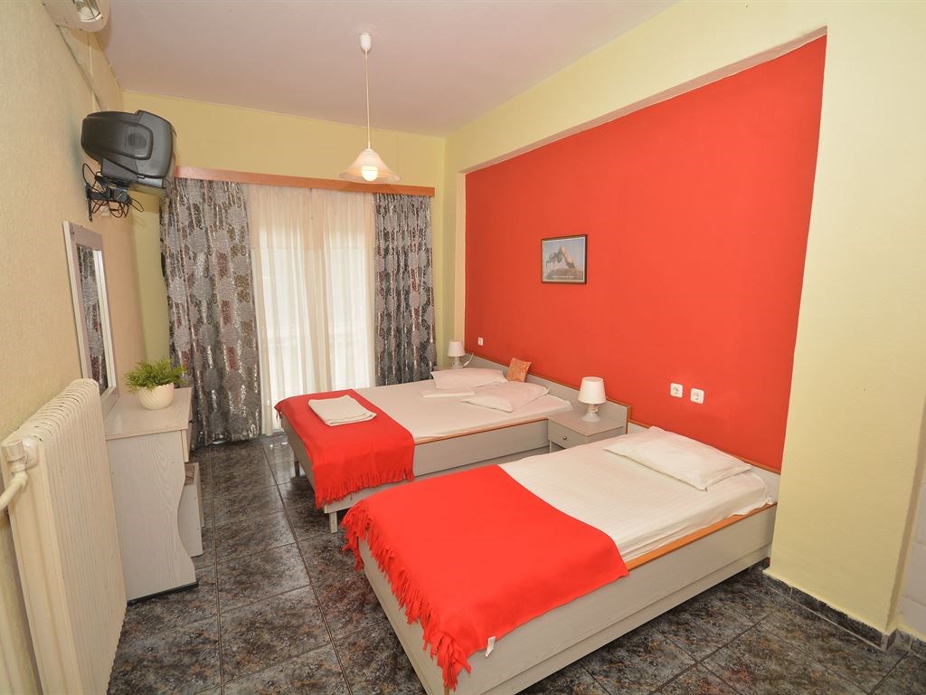 Dias Hotel Apartment: Studios 3 pax