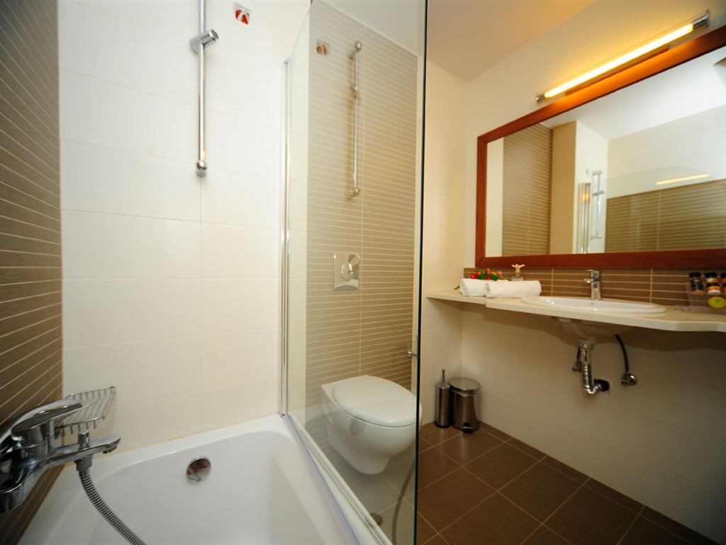 Plakias Cretan Resort: Bathroom