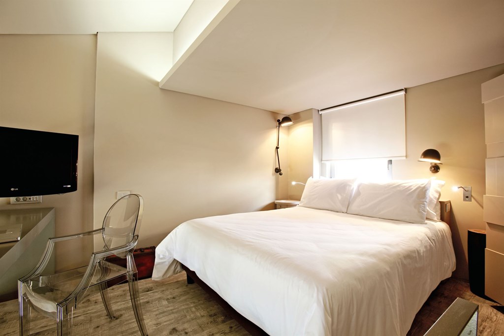 Grecotel Astir Alexandroupolis Hotel: Maisonette Master Bedroom
