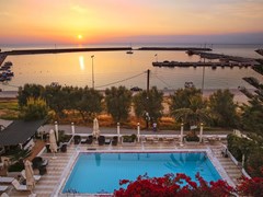 Kyparissia Beach Hotel - photo 3
