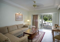 Theophano Imperial Palace: Grand Pool Suite - photo 40