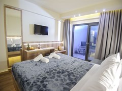 Yakinthos Hotel: Superior Room - photo 17