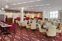 Holiday Inn Lesnaya Hotel: Restaurant - photo 58