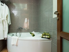 Theartemis Palace Hotel: Suite - photo 42