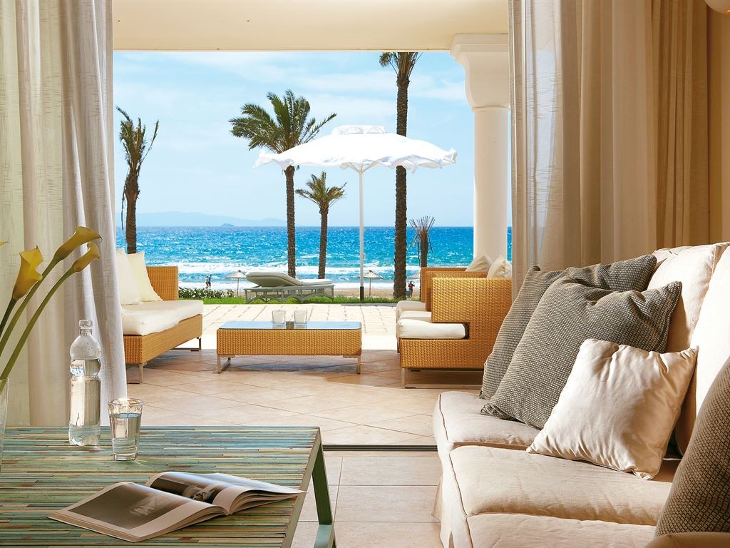 Grecotel Mandola Rosa: Grand Villa on The Beach PP