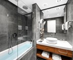Mediterranean Palace Hotel: Premium Bathroom