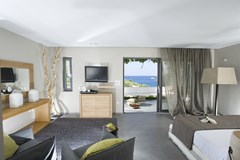 Minos Palace Hotel & Suites: Bungalow Ocean View - photo 31