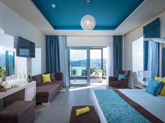 Blue Bay Resort : Luxury Room - photo 51