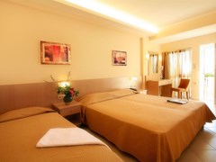 Lavris Hotels & Spa: Family Room - photo 31