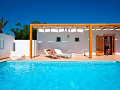 Minos Beach Art Hotel: One Bedroom Villa - photo 70