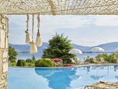 Limneon Resort & Spa - photo 1
