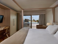 The Island Hotel: Private Pool Suite Bedroom - photo 43
